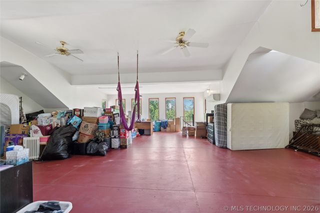 9050 W 480 Road, Pryor, OK 74361
