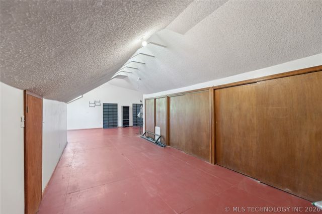 9050 W 480 Road, Pryor, OK 74361