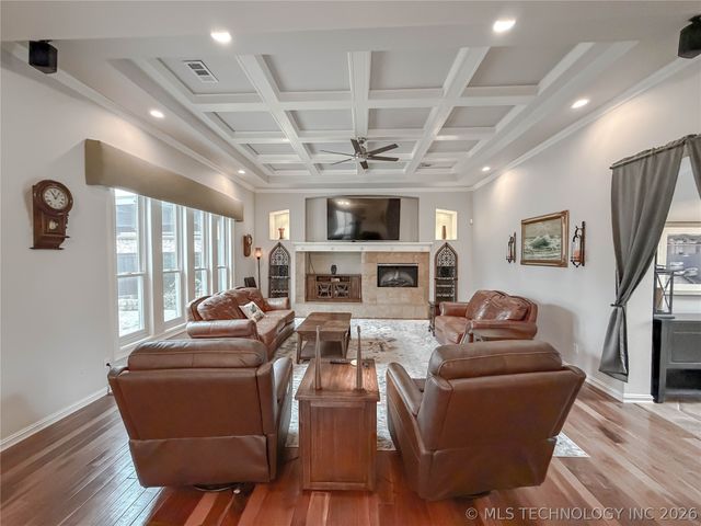 7903 E Galveston Place, Broken Arrow, OK 74014