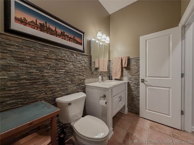 7903 E Galveston Place, Broken Arrow, OK 74014