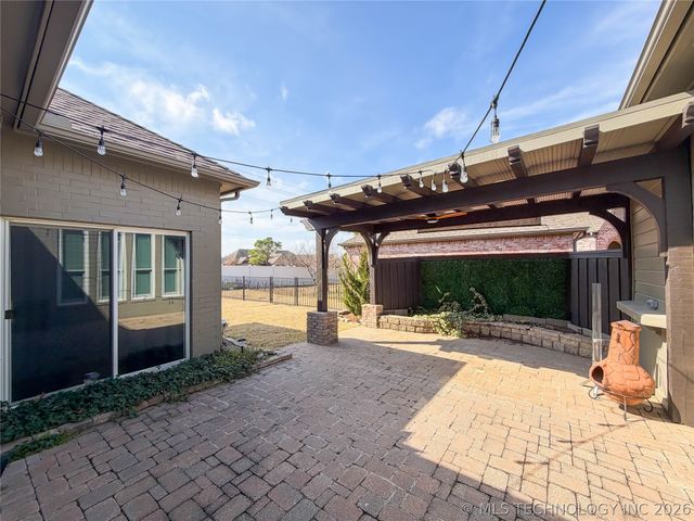 7903 E Galveston Place, Broken Arrow, OK 74014