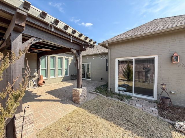 7903 E Galveston Place, Broken Arrow, OK 74014