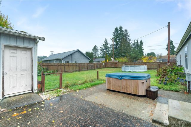1614 W Martin Street, Elma, WA 98541