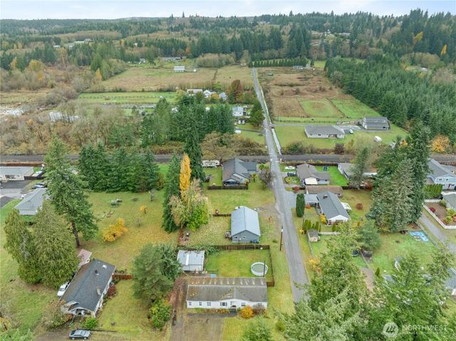 1614 W Martin Street, Elma, WA 98541