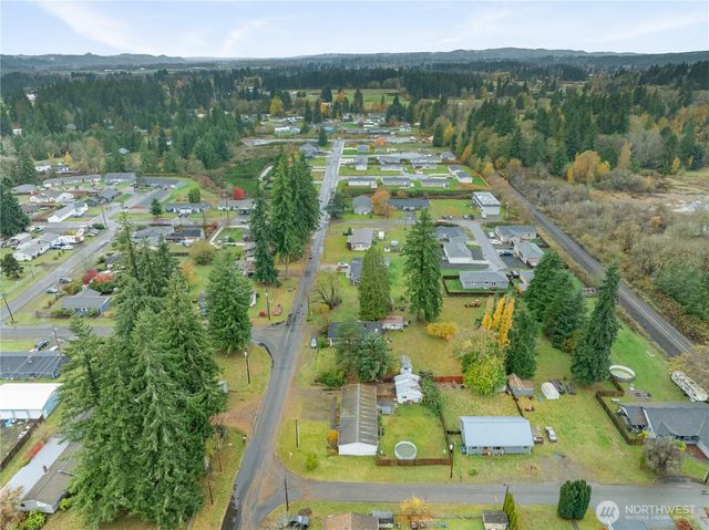 1614 W Martin Street, Elma, WA 98541