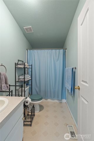 1614 W Martin Street, Elma, WA 98541