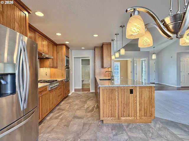 4115 Nw DAHLIA Dr, Camas, WA 98607