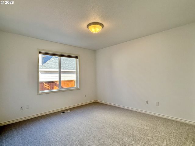 4115 Nw DAHLIA Dr, Camas, WA 98607