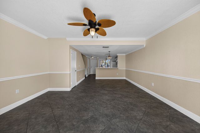 1100 E Jeffrey Street, Boca Raton, FL 33487