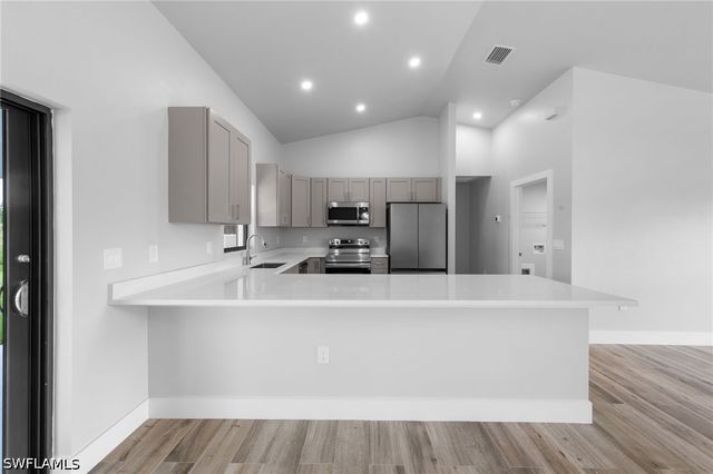 6151 Hershey AVE, Fort Myers, FL 33905