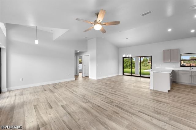 6151 Hershey AVE, Fort Myers, FL 33905