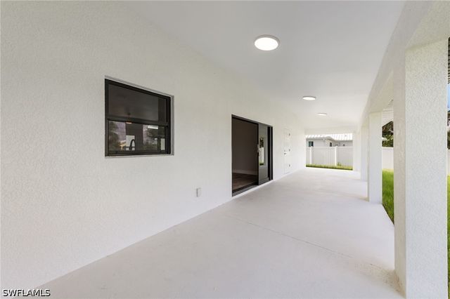 6151 Hershey AVE, Fort Myers, FL 33905