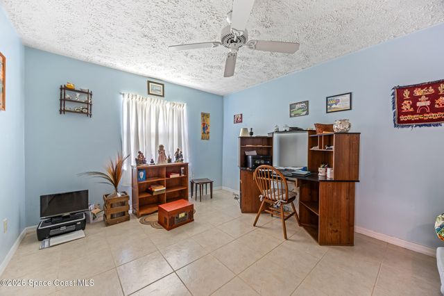 1468 Glencove Avenue NW, Palm Bay, FL 32907