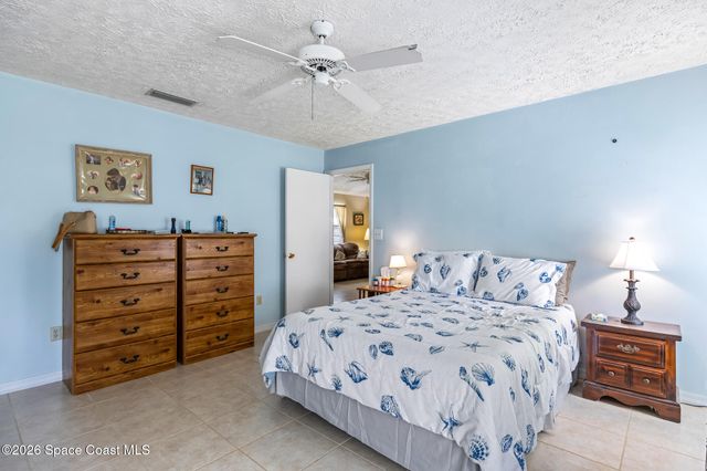 1468 Glencove Avenue NW, Palm Bay, FL 32907