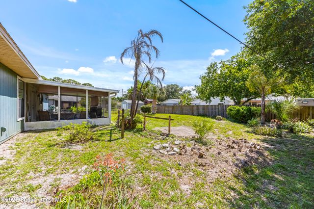 1468 Glencove Avenue NW, Palm Bay, FL 32907