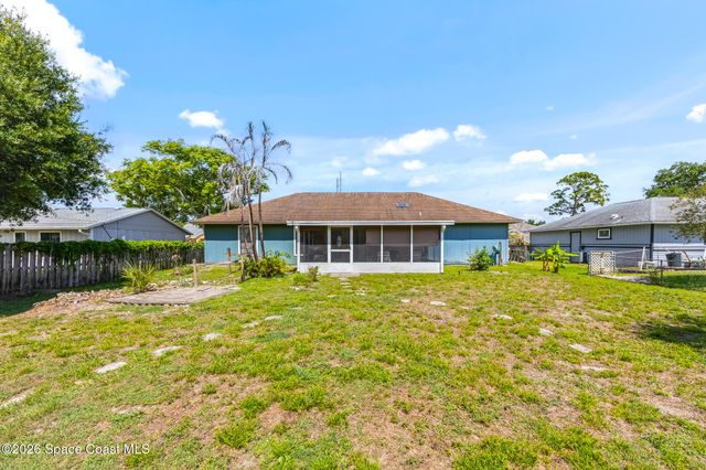 1468 Glencove Avenue NW, Palm Bay, FL 32907