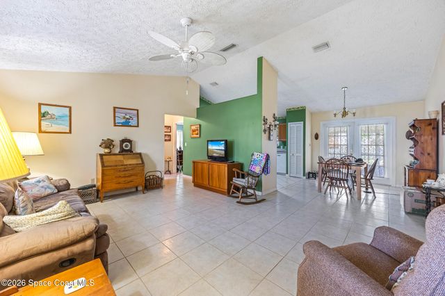1468 Glencove Avenue NW, Palm Bay, FL 32907