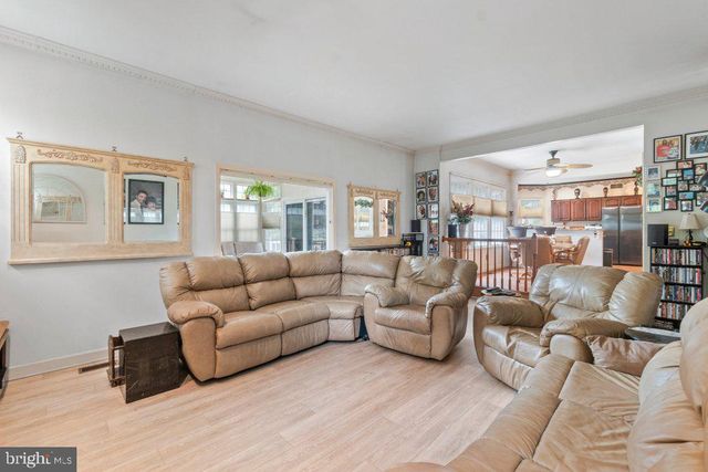9713 SLALOM RUN DR, Woodstock, MD 21163
