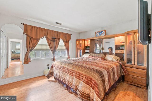 9713 SLALOM RUN DR, Woodstock, MD 21163