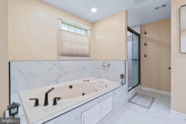 9713 SLALOM RUN DR, Woodstock, MD 21163