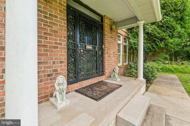 9713 SLALOM RUN DR, Woodstock, MD 21163