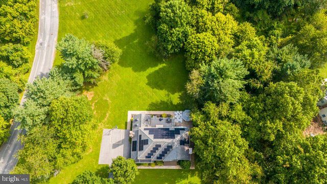 9713 SLALOM RUN DR, Woodstock, MD 21163