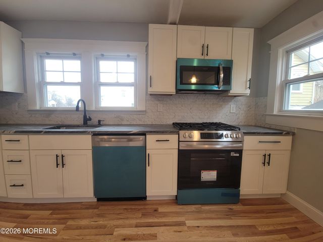 211 Hamilton Avenue, Neptune Township, NJ 07753