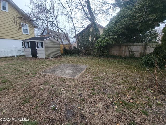211 Hamilton Avenue, Neptune Township, NJ 07753