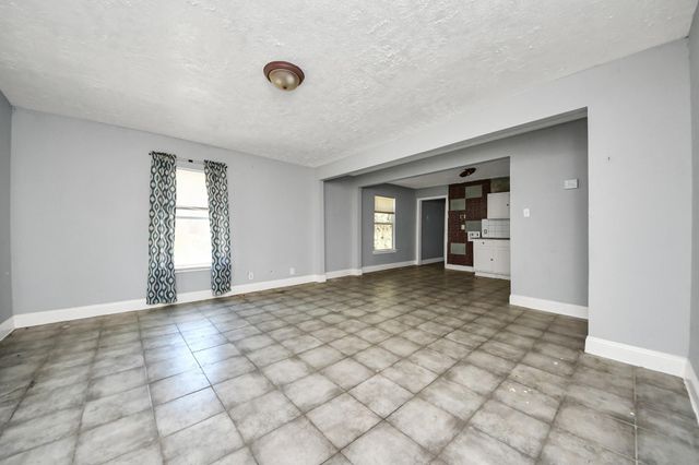 7351 Guadalcanal Road, Houston, TX 77033
