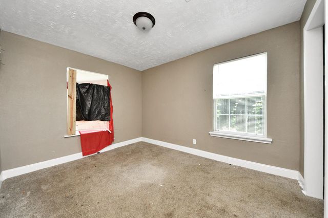 7351 Guadalcanal Road, Houston, TX 77033