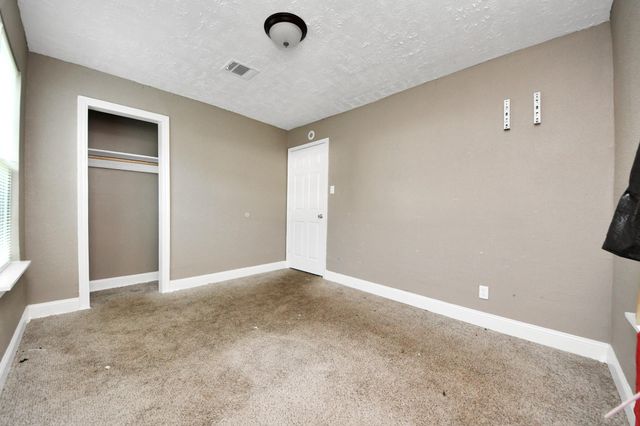 7351 Guadalcanal Road, Houston, TX 77033