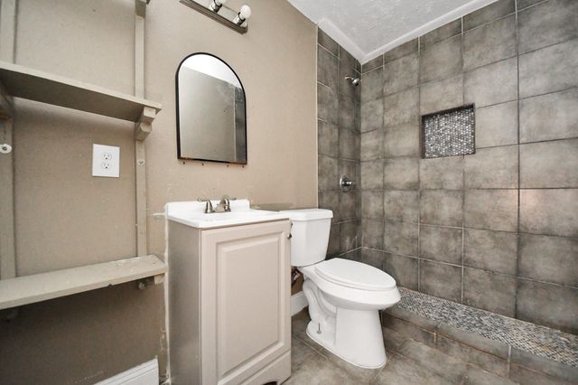 7351 Guadalcanal Road, Houston, TX 77033