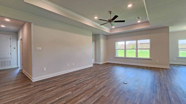 119 Castlewoods Way, Petal, MS 39465