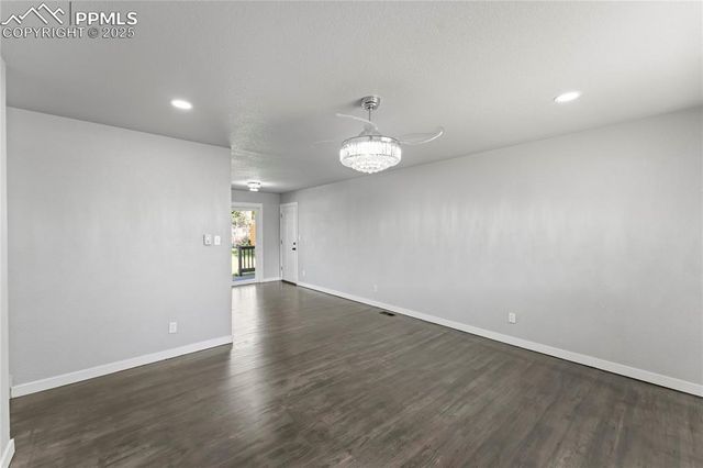 810 S Circle Drive, Colorado Springs, CO 80910