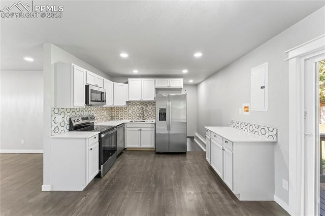 810 S Circle Drive, Colorado Springs, CO 80910