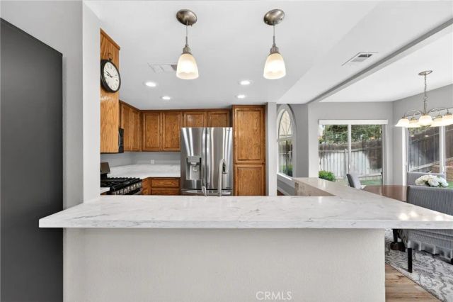 1075 Hillcrest Court, Calimesa, CA 92320