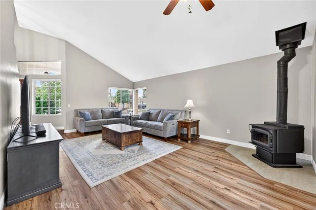 1075 Hillcrest Court, Calimesa, CA 92320