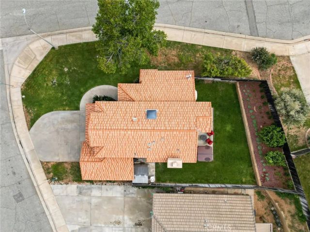 1075 Hillcrest Court, Calimesa, CA 92320
