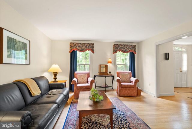 4554 CANTER LN, Warrenton, VA 20187