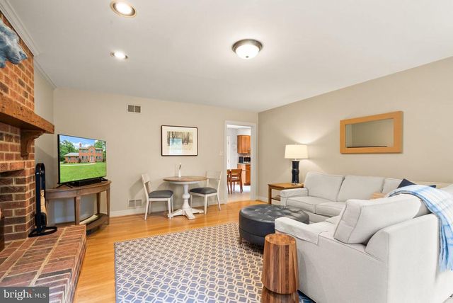 4554 CANTER LN, Warrenton, VA 20187