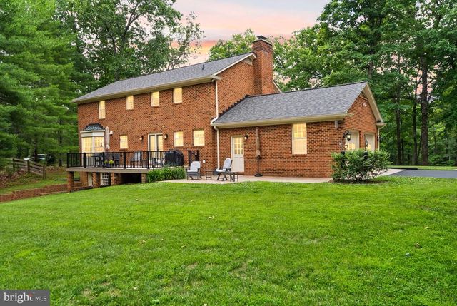 4554 CANTER LN, Warrenton, VA 20187