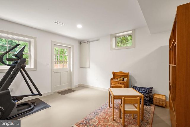4554 CANTER LN, Warrenton, VA 20187