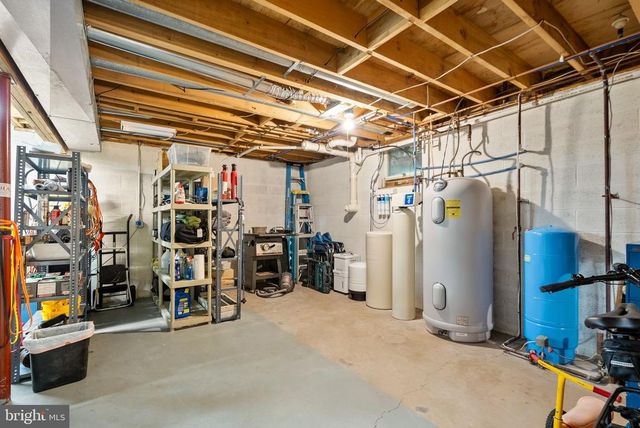 4554 CANTER LN, Warrenton, VA 20187