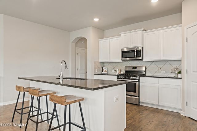 209 Caldwell Sugar Road, Youngsville, LA 70592