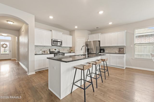 209 Caldwell Sugar Road, Youngsville, LA 70592