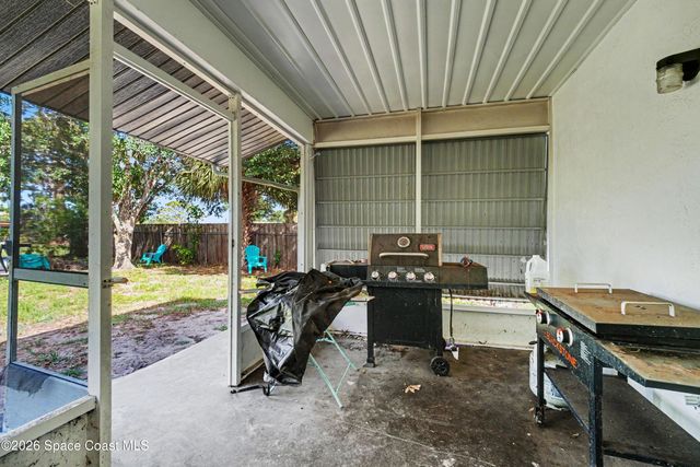 1313 Cromey Road NE, Palm Bay, FL 32905