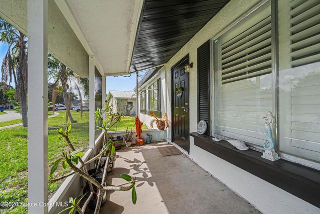 1313 Cromey Road NE, Palm Bay, FL 32905
