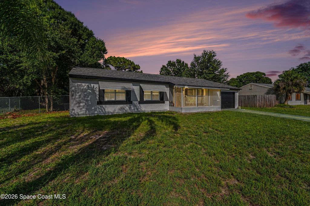 1313 Cromey Road NE, Palm Bay, FL 32905