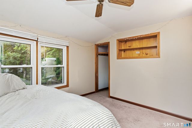 24 Yale Avenue, Middlebury, CT 06762