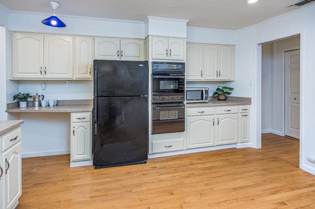 1856 Neptune Way, Sacramento, CA 95864